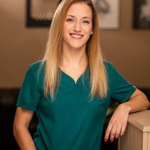 Dr. Edina SZÁRKISZJÁN